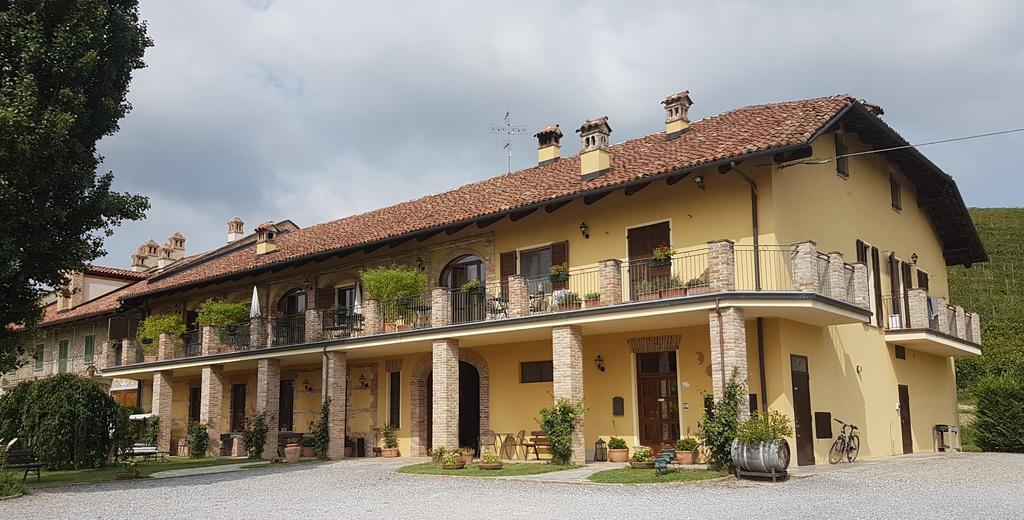 Cascina Rocca Agriturismo B&B La Morra Eksteriør bilde